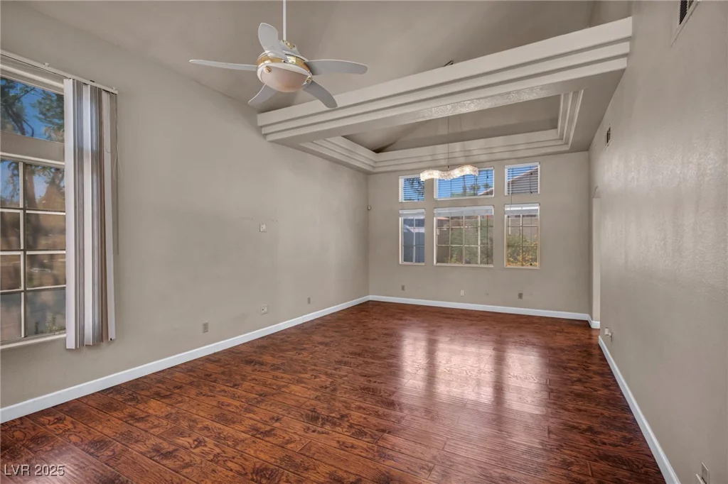 5449 Desert Spring Rd, Las Vegas, NV 89149