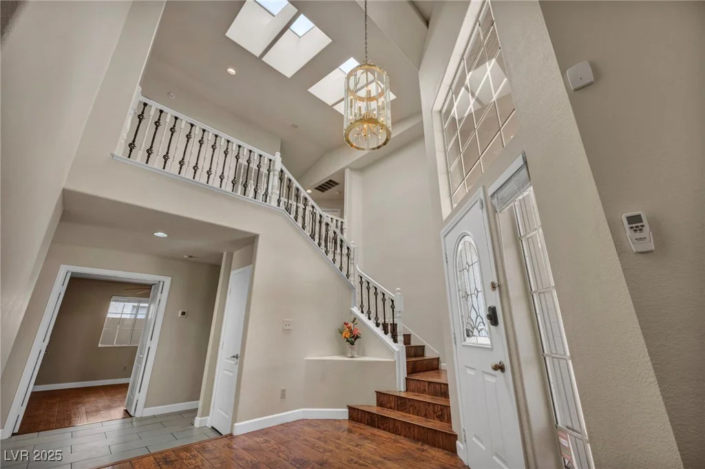 5449 Desert Spring Rd, Las Vegas, NV 89149