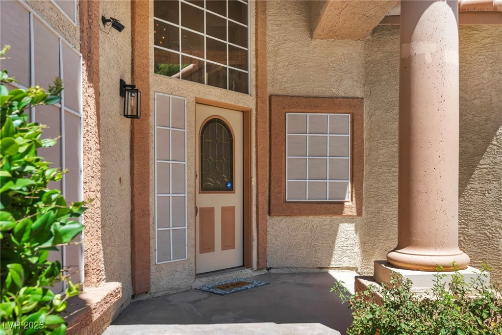 5449 Desert Spring Rd, Las Vegas, NV 89149