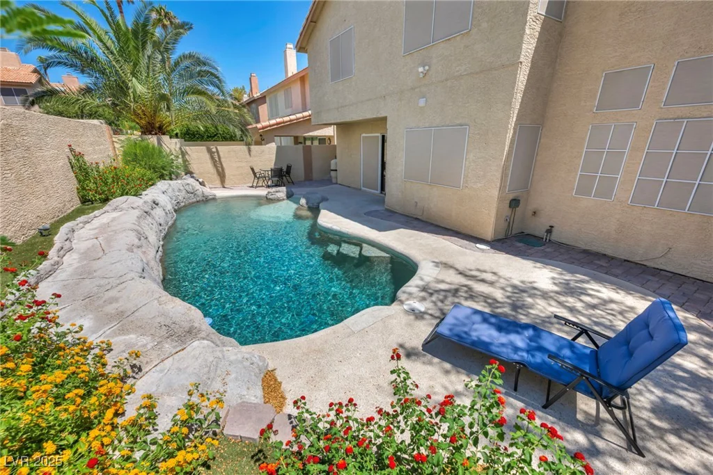 5449 Desert Spring Rd, Las Vegas, NV 89149