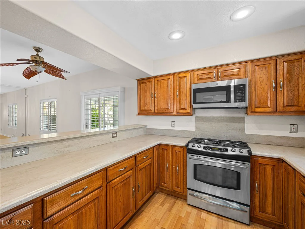 9357 Golden Timber, Las Vegas, NV 89117