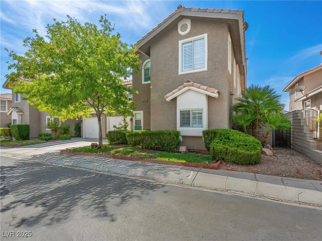 9357 Golden Timber, Las Vegas, NV 89117