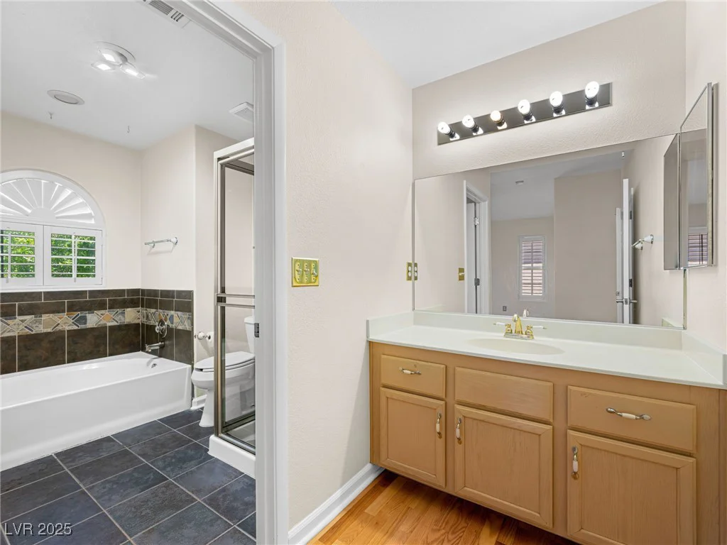 9357 Golden Timber, Las Vegas, NV 89117