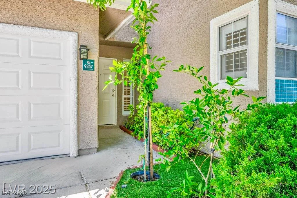 9357 Golden Timber, Las Vegas, NV 89117