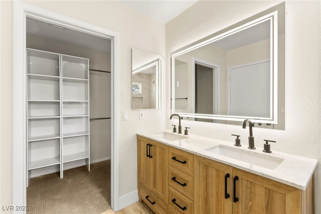 3593 Campbell, Las Vegas, NV 89129
