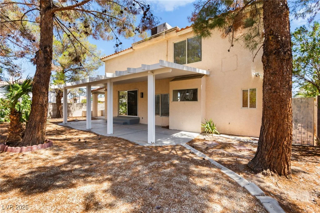 3593 Campbell, Las Vegas, NV 89129