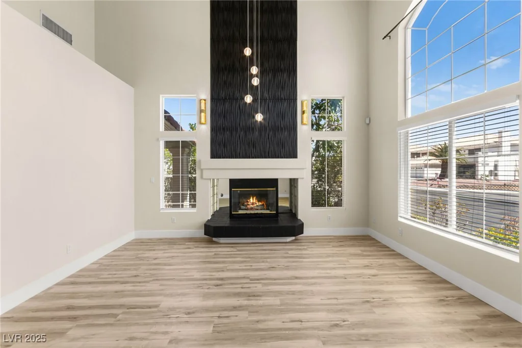 3593 Campbell, Las Vegas, NV 89129