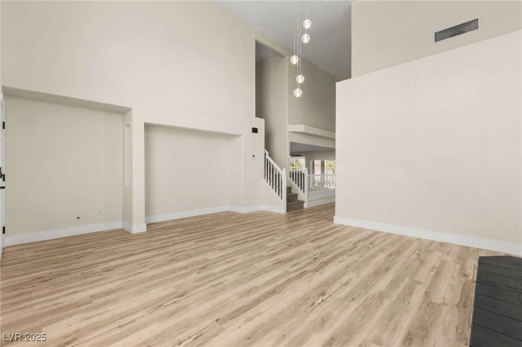 3593 Campbell, Las Vegas, NV 89129