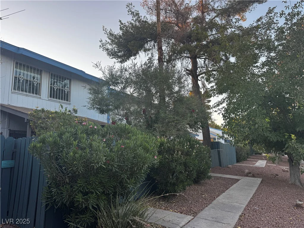 4072 Great Plains, Las Vegas, NV 89121