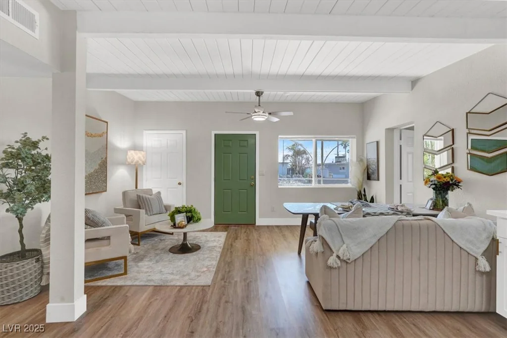 417 Princeton, Las Vegas, NV 89107