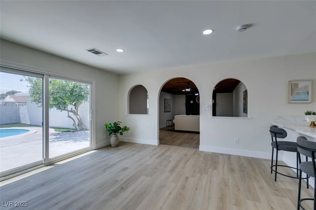 5025 Gowan, Las Vegas, NV 89130