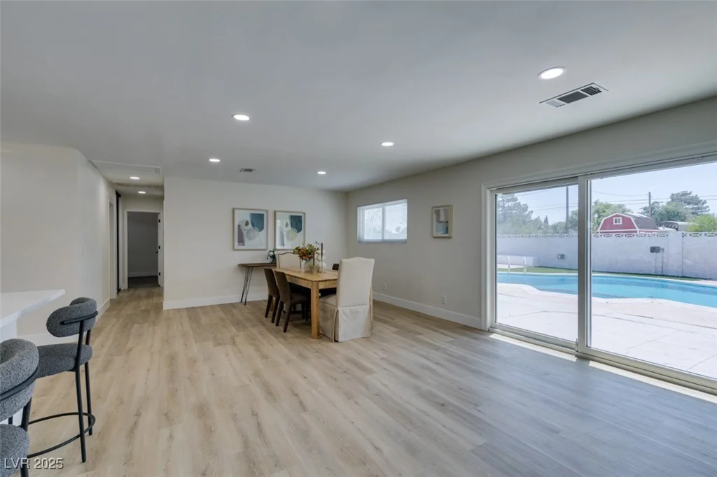 5025 Gowan, Las Vegas, NV 89130