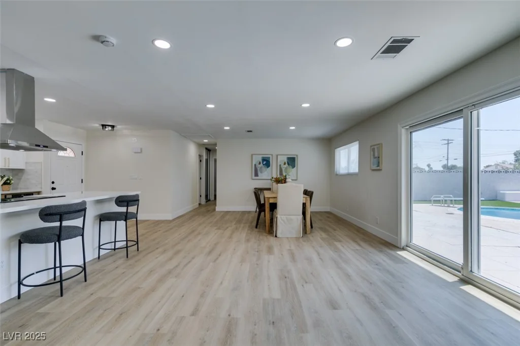 5025 Gowan, Las Vegas, NV 89130