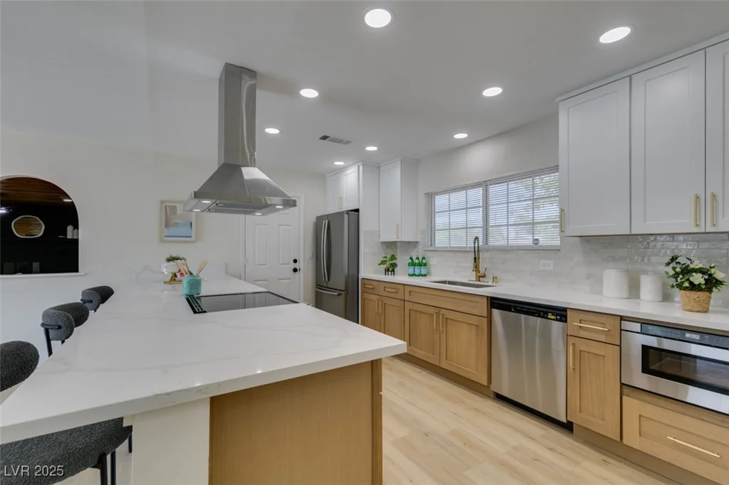 5025 Gowan, Las Vegas, NV 89130