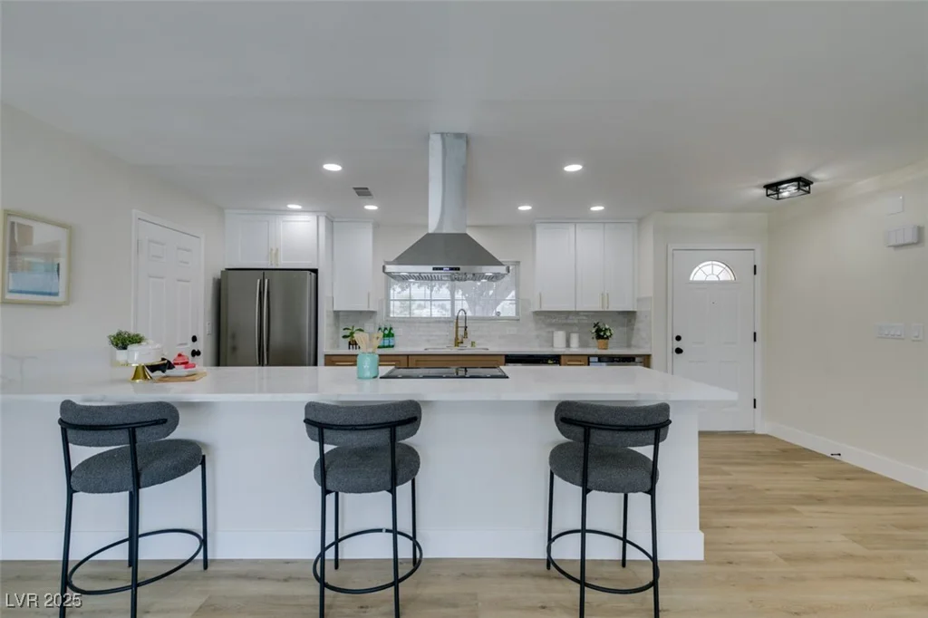 5025 Gowan, Las Vegas, NV 89130