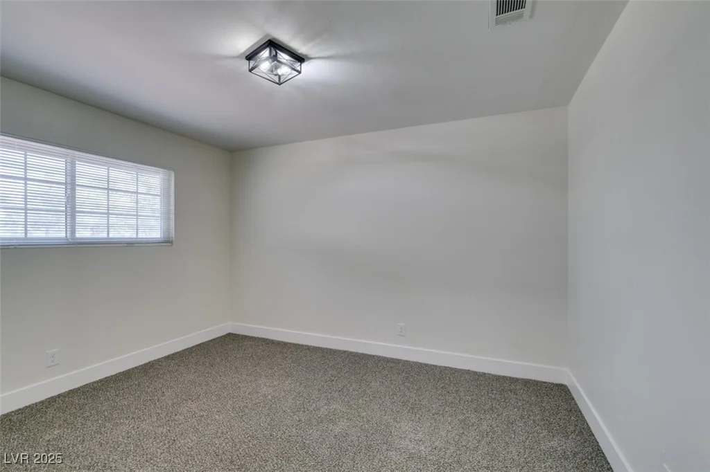 5025 Gowan, Las Vegas, NV 89130