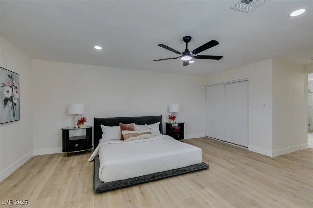 5025 Gowan, Las Vegas, NV 89130