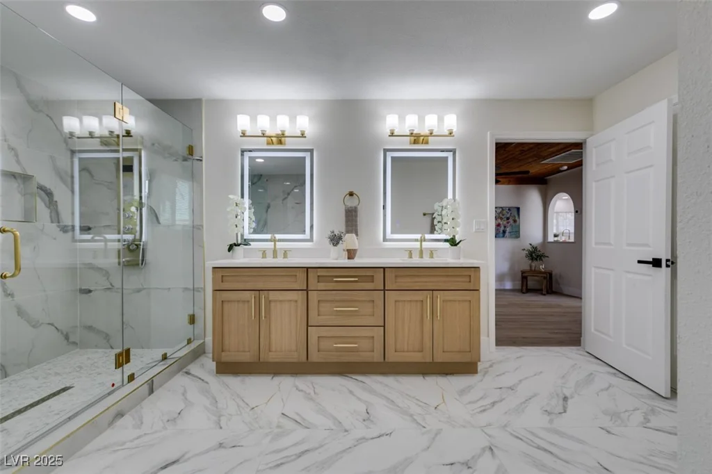 5025 Gowan, Las Vegas, NV 89130