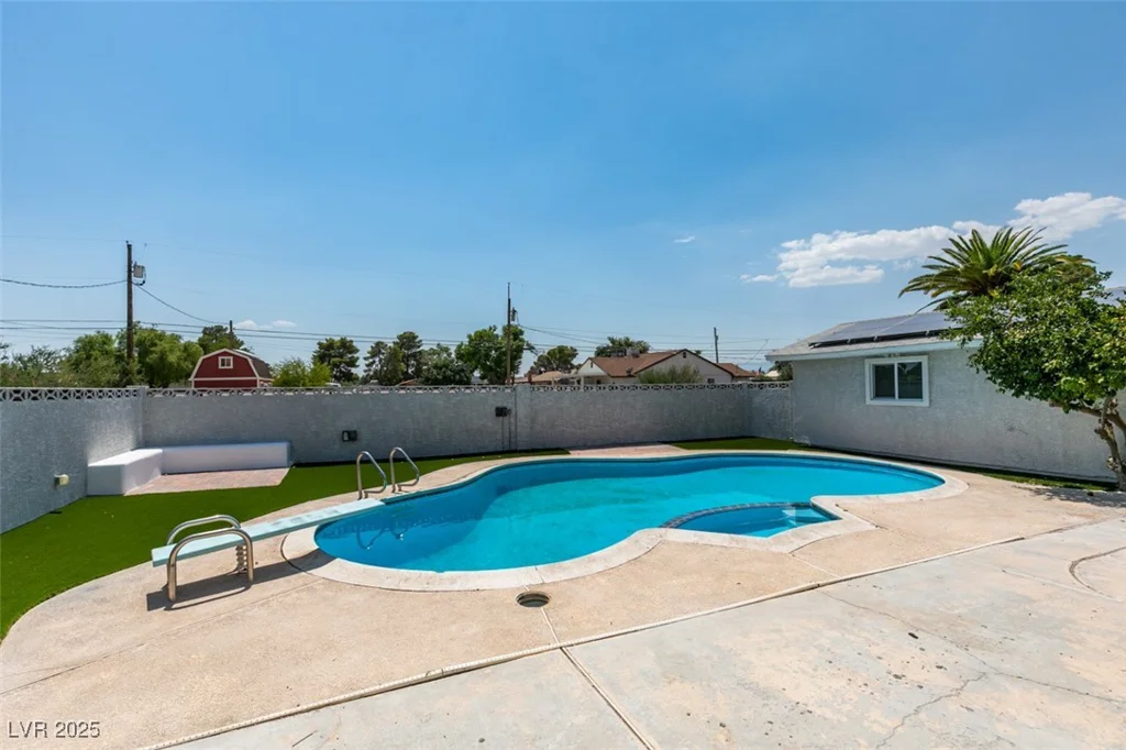5025 Gowan, Las Vegas, NV 89130
