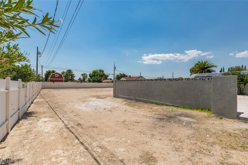 5025 Gowan, Las Vegas, NV 89130