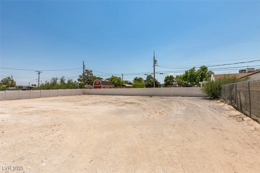 5025 Gowan, Las Vegas, NV 89130