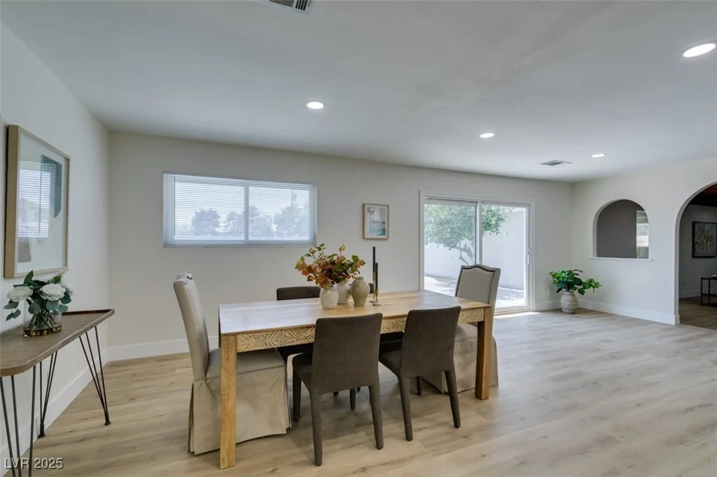 5025 Gowan, Las Vegas, NV 89130