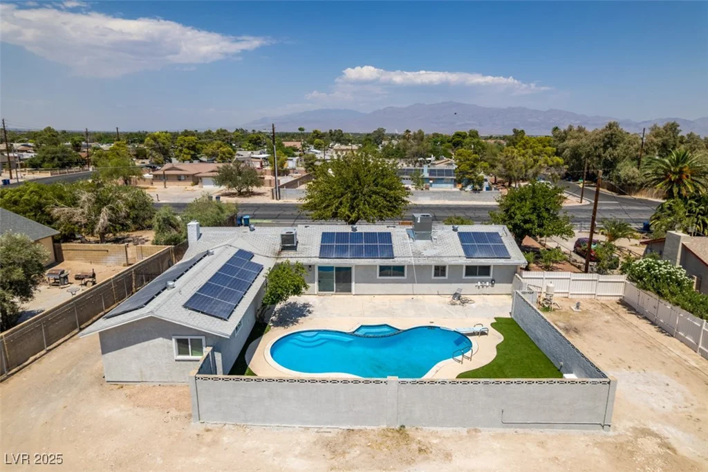 5025 Gowan, Las Vegas, NV 89130