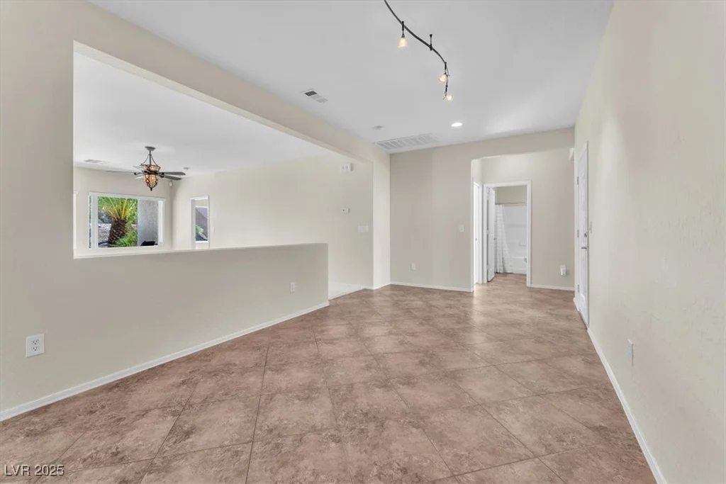 7828 Widewing, North Las Vegas, NV 89084