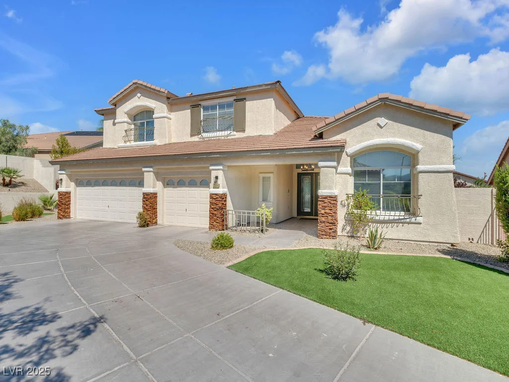 284 Sunstar, Henderson, NV 89012