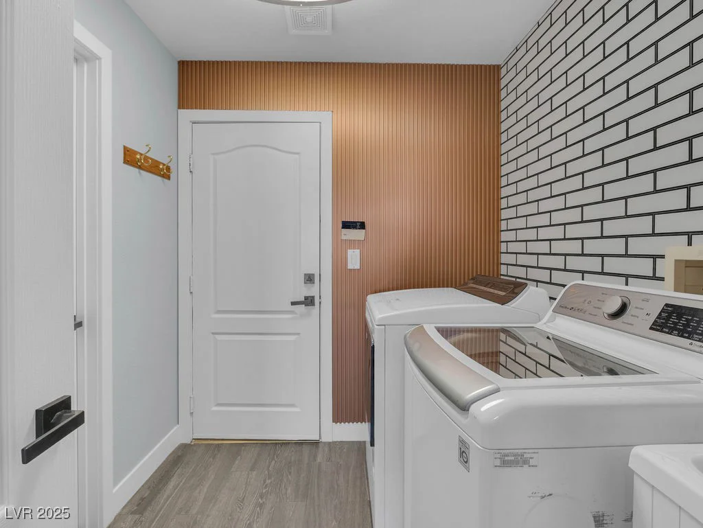 284 Sunstar, Henderson, NV 89012