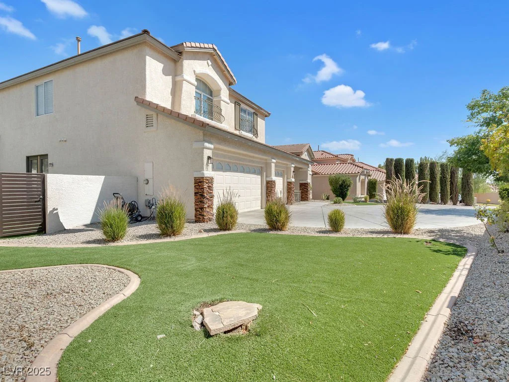 284 Sunstar, Henderson, NV 89012