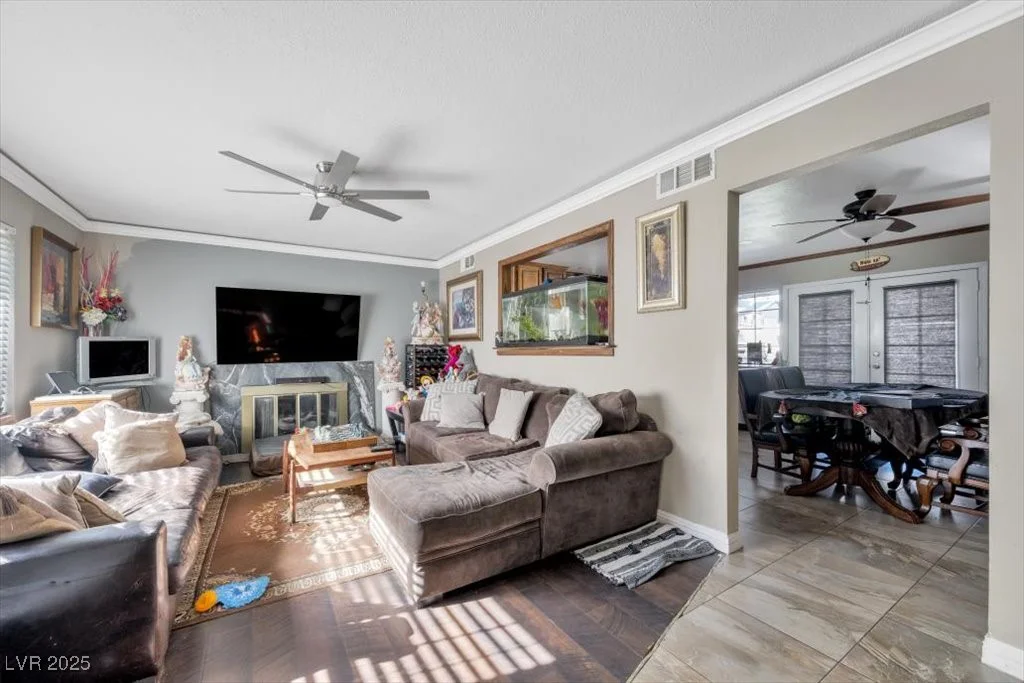 7026 Westpark, Las Vegas, NV 89147