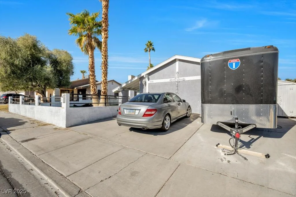 7026 Westpark, Las Vegas, NV 89147