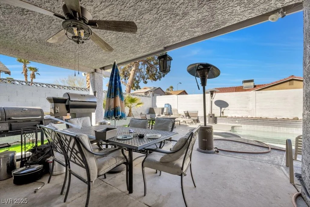 7026 Westpark, Las Vegas, NV 89147