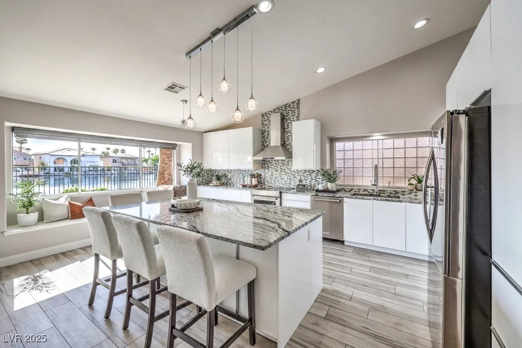 2432 Ocean Front, Las Vegas, NV 89128