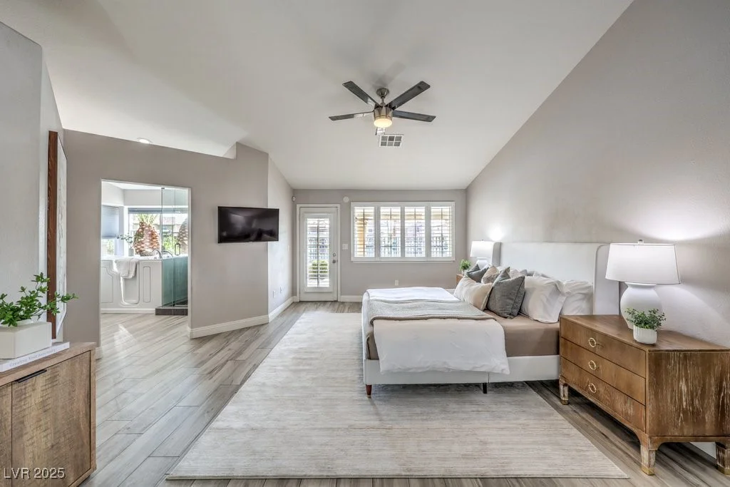 2432 Ocean Front, Las Vegas, NV 89128