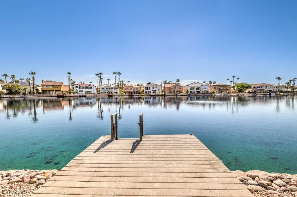2432 Ocean Front, Las Vegas, NV 89128