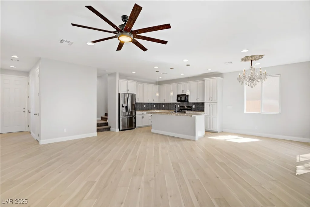 391 Elks Peak, North Las Vegas, NV 89084