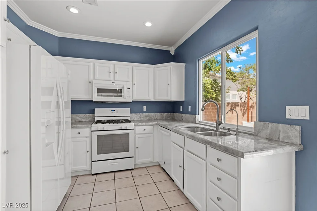 1058 Warm Canyon, Las Vegas, NV 89123
