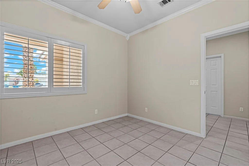 1058 Warm Canyon, Las Vegas, NV 89123