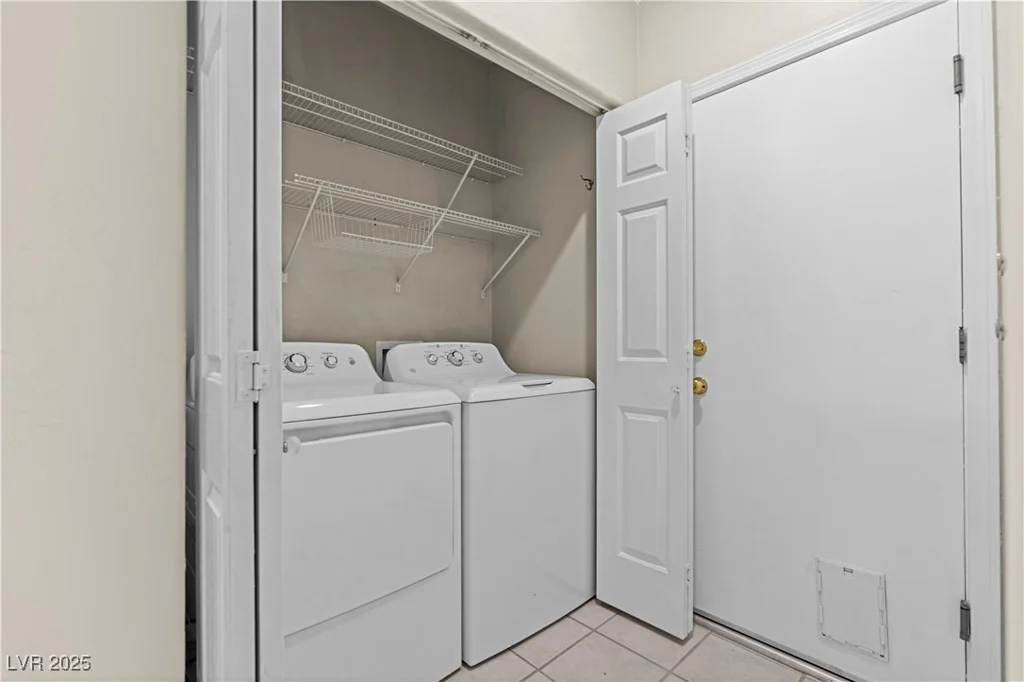 1058 Warm Canyon, Las Vegas, NV 89123