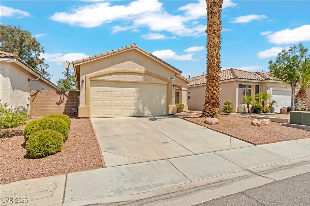 1058 Warm Canyon, Las Vegas, NV 89123