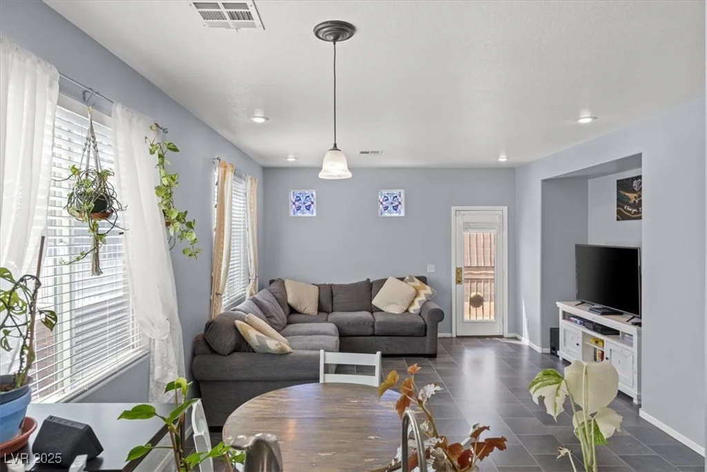 9051 Audlington, Las Vegas, NV 89148