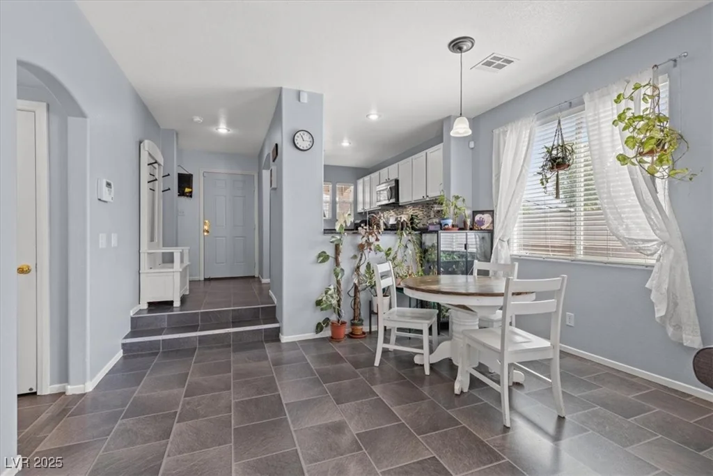9051 Audlington, Las Vegas, NV 89148