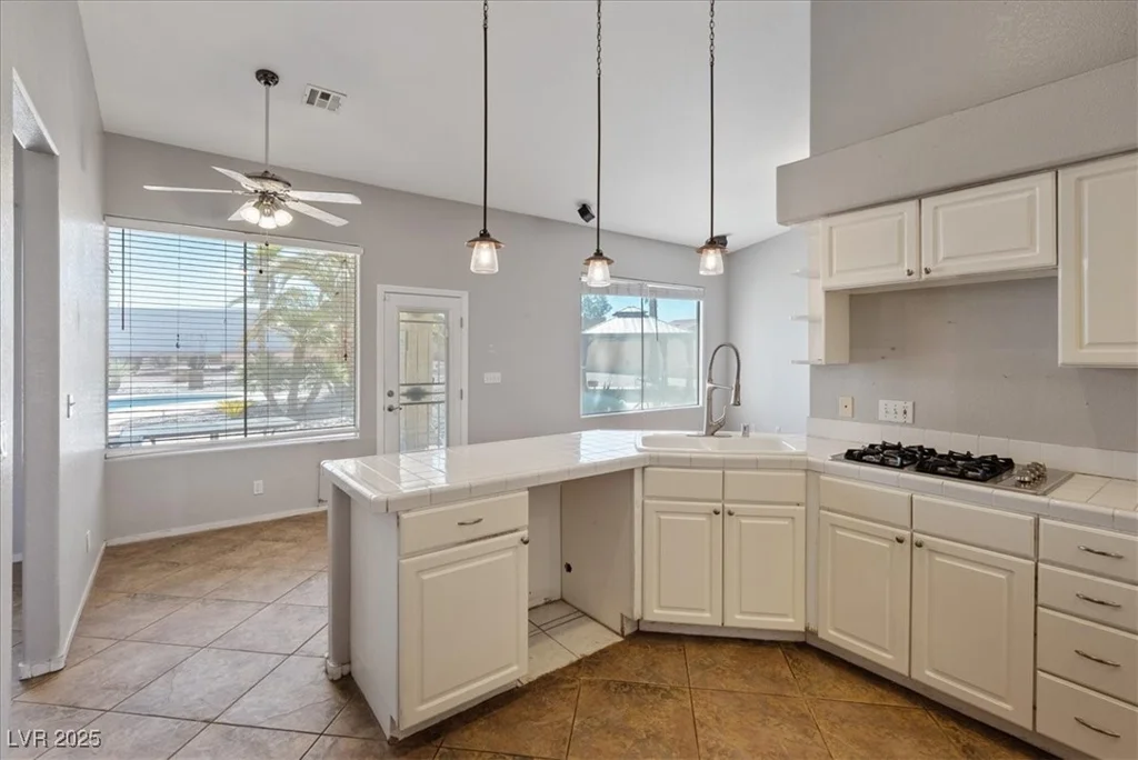 703 Fife, Henderson, NV 89015