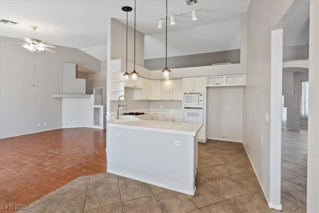 703 Fife, Henderson, NV 89015