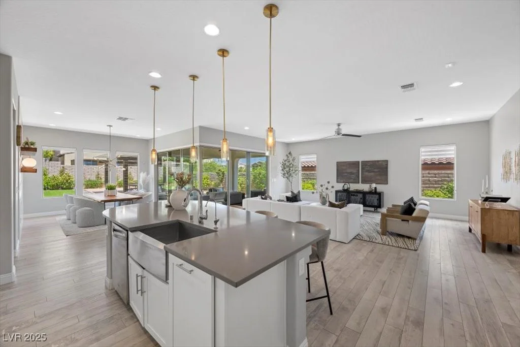 11820 Saverio, Las Vegas, NV 89138