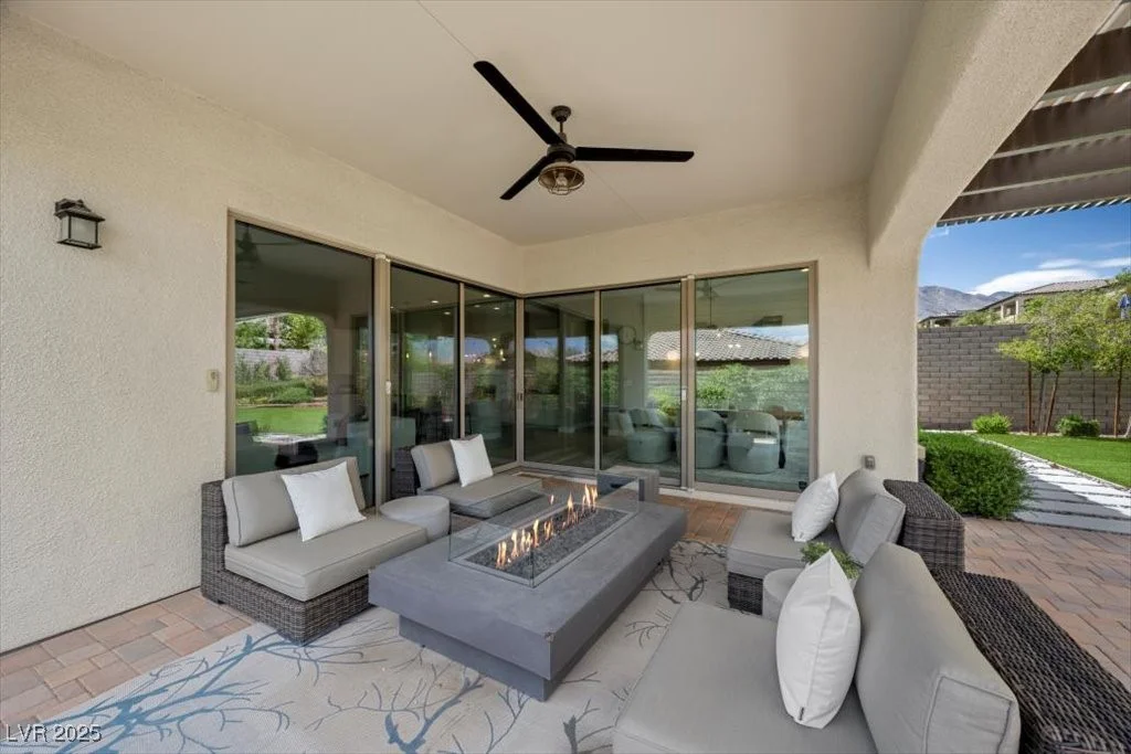 11820 Saverio, Las Vegas, NV 89138