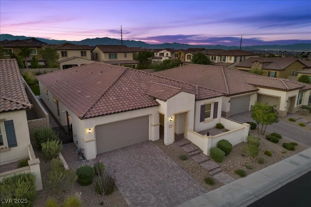 11820 Saverio, Las Vegas, NV 89138