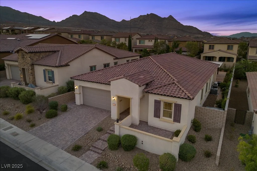 11820 Saverio, Las Vegas, NV 89138